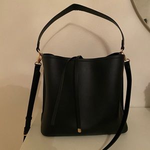 Black ALDO hand/crossbody bag